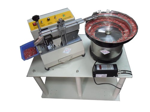 高速自動散裝LED切腳機(jī) 高速自動散裝LED切腳機(jī)