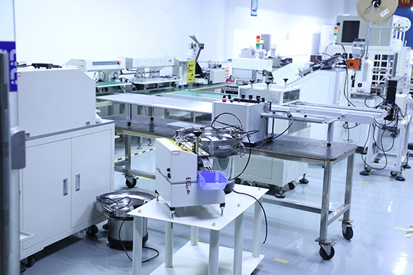 深圳高速點(diǎn)膠機(jī)廠家