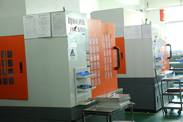 全自動(dòng)點(diǎn)膠機(jī)廠(chǎng)家