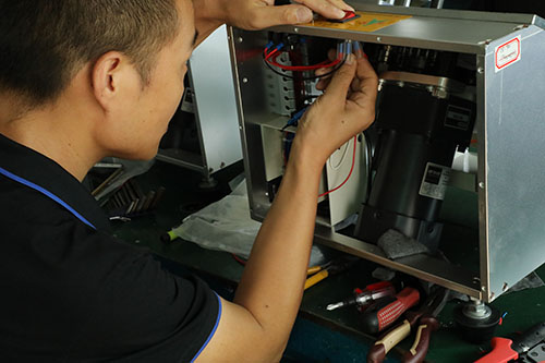 視覺(jué)全自動(dòng)點(diǎn)膠機(jī)電路