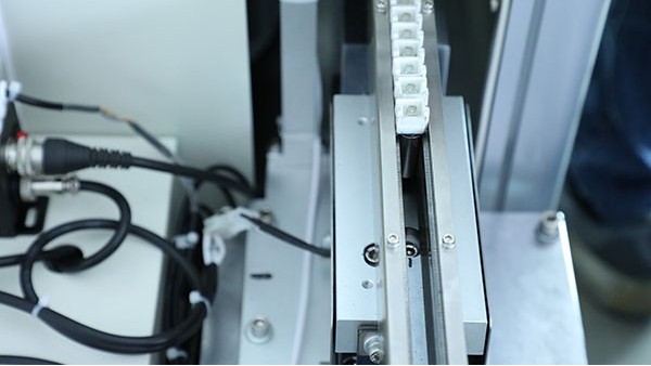 噴射點(diǎn)膠機(jī)